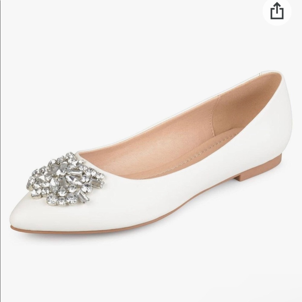 I am selling a pair of size 8 jeweled flats that have never been worn.